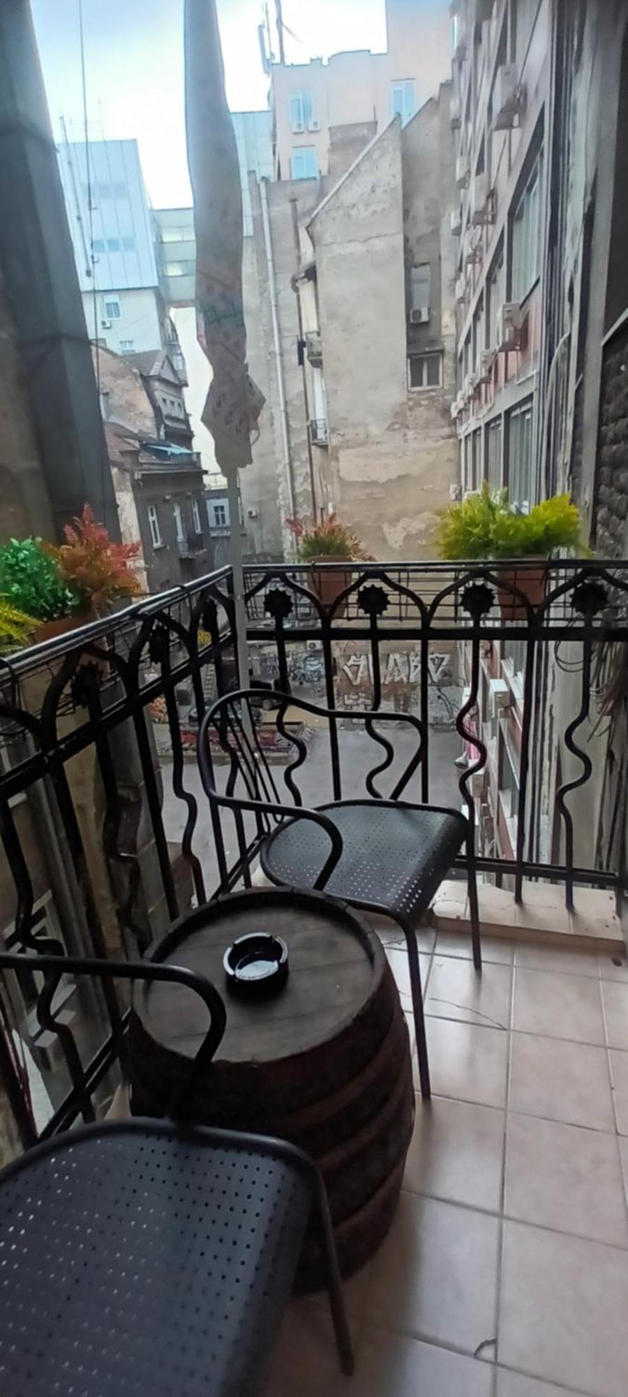 Authentic Belgrade Centre Apartments For Large Groups, Republic Square - Up To 47 People In 5 Apartments Ruang foto