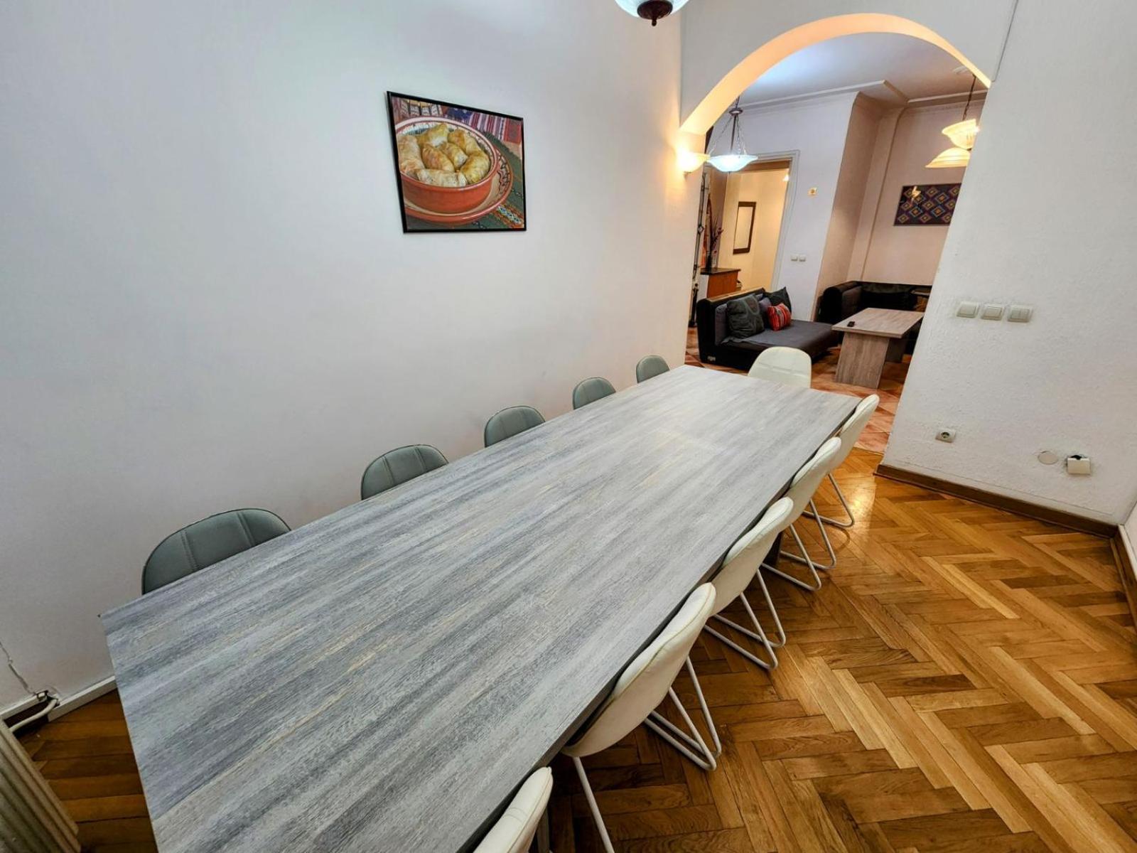 Authentic Belgrade Centre Apartments For Large Groups, Republic Square - Up To 47 People In 5 Apartments Ruang foto