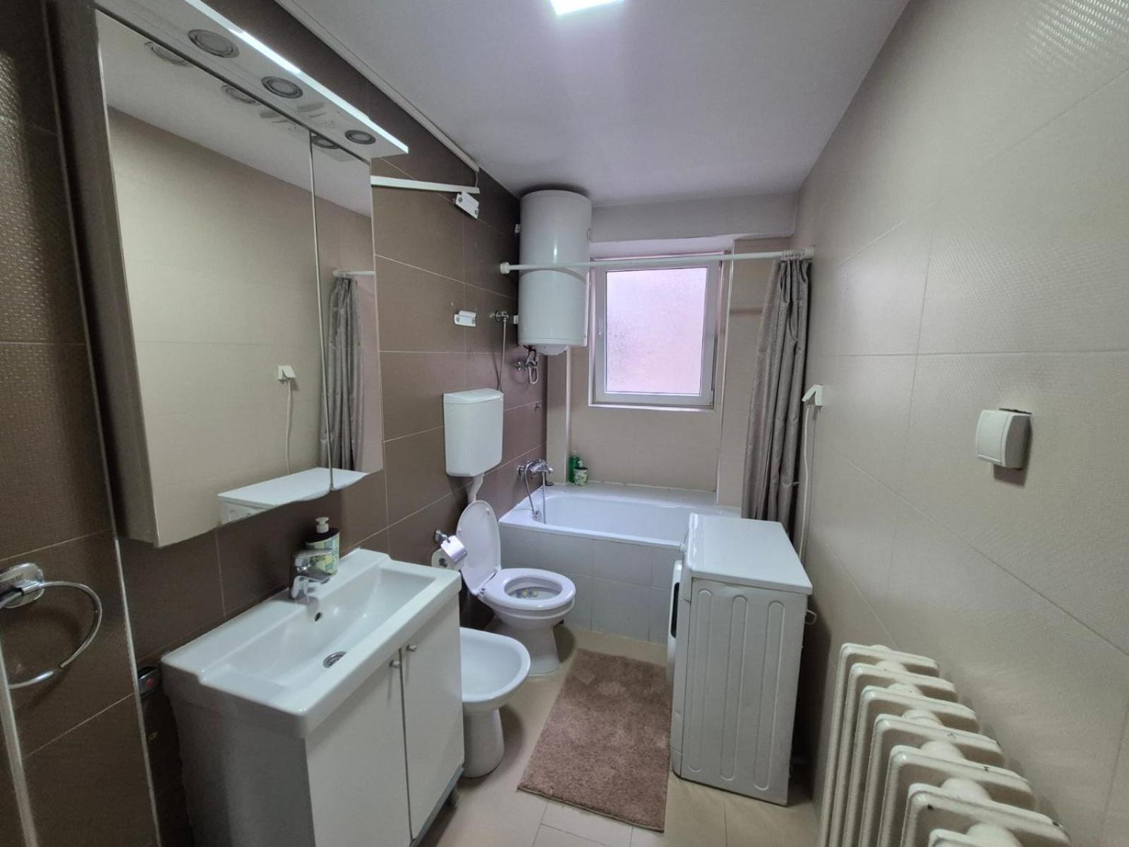 Authentic Belgrade Centre Apartments For Large Groups, Republic Square - Up To 47 People In 5 Apartments Ruang foto