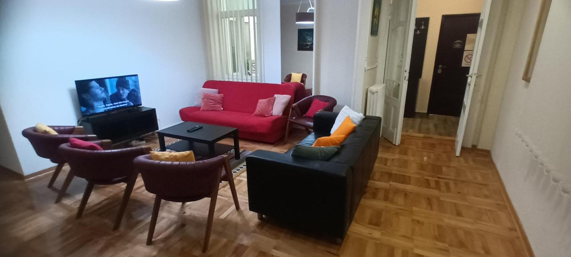 Authentic Belgrade Centre Apartments For Large Groups, Republic Square - Up To 47 People In 5 Apartments Ruang foto