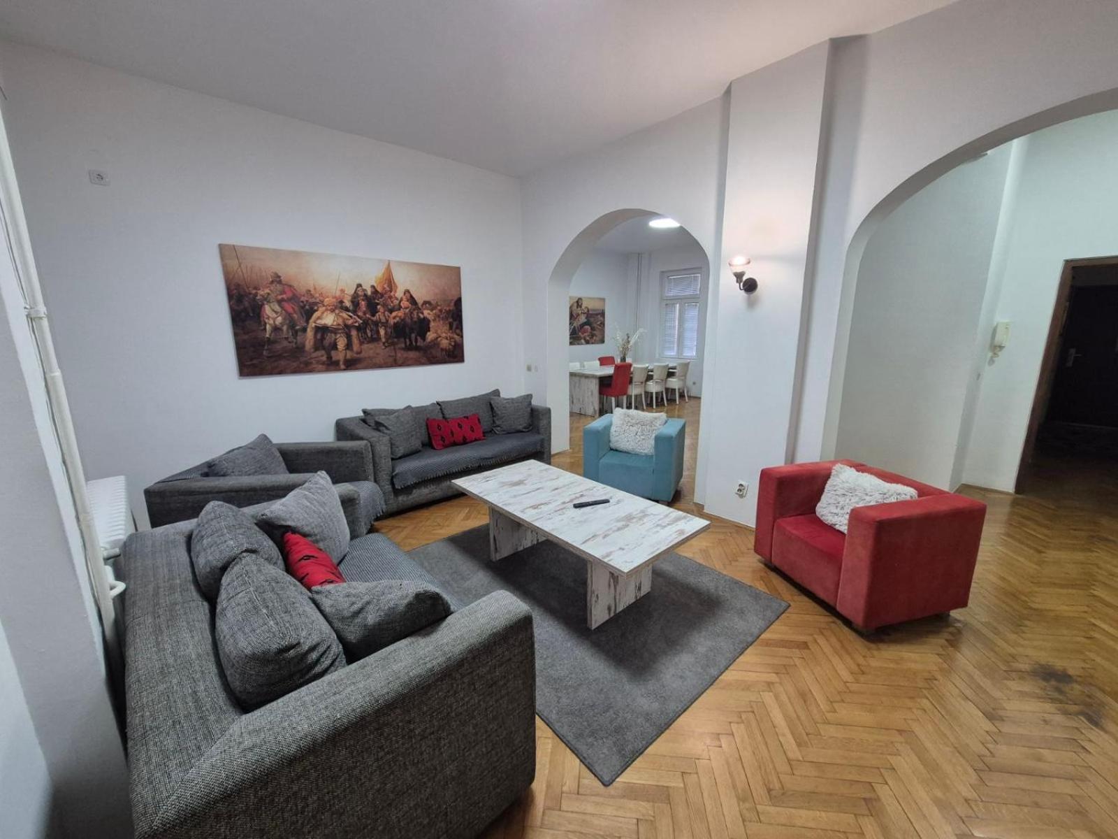 Authentic Belgrade Centre Apartments For Large Groups, Republic Square - Up To 47 People In 5 Apartments Ruang foto